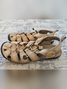 Keen Waterproof Sandals Men's Brown Clearwater CNX Leather Sport 9